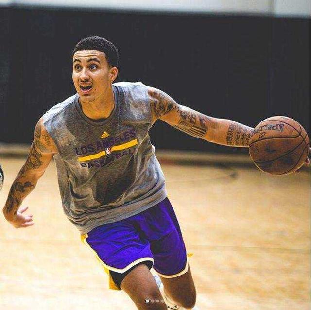 施洛特贝克：在福登的进球上我们反应太慢，防守配合也不到位（施洛特贝克：福登破门时我们反应迟缓，防守协同不到位）