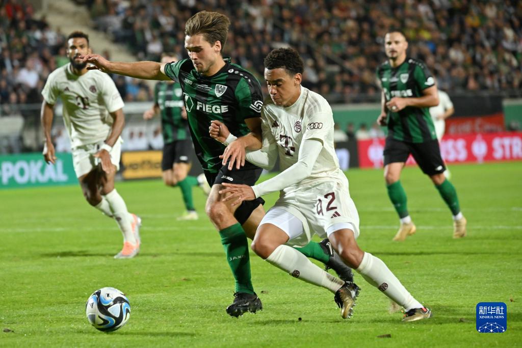 足球曝英超巨星考虑加盟沙特联赛，工资惊人